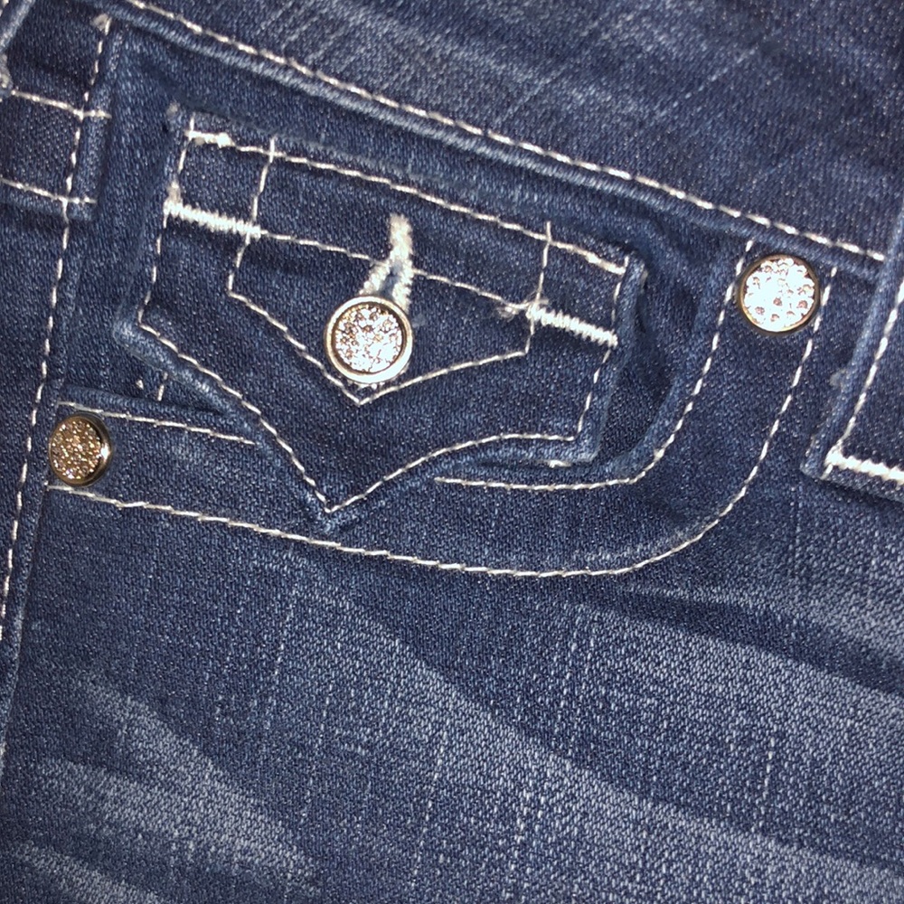 True Religion Becky Jeans - Picture 2 of 8